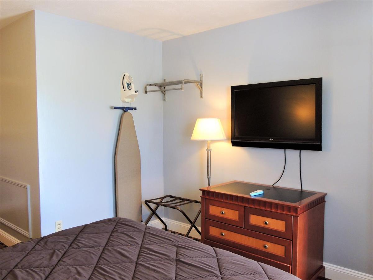 Windsor Motel Ґротон Екстер'єр фото